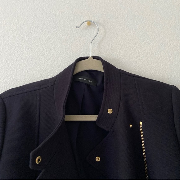 Ann Taylor zipper jacket - Picture 4 of 5